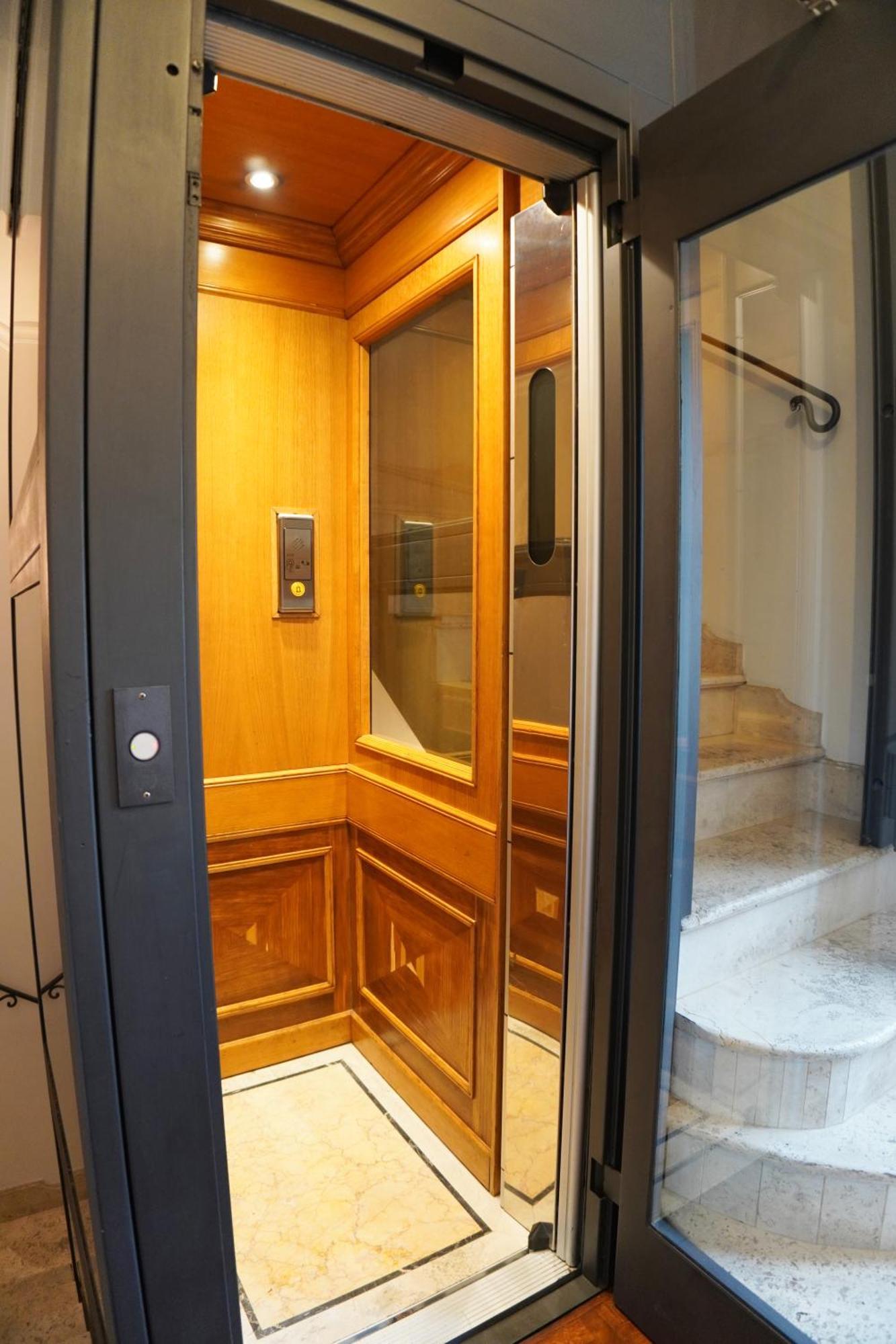 Orsoline Boutique Apartments - Best Position In روما المظهر الخارجي الصورة